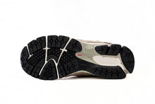 Load image into Gallery viewer, New Balance 2002R Shallow Khaki