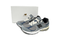 Load image into Gallery viewer, New Balance 2002R Sea Dark Blue Gray