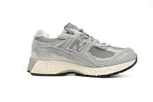 Load image into Gallery viewer, New Balance 2002R Light Blue Gray