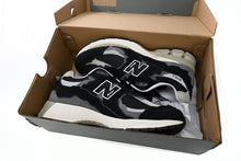 Load image into Gallery viewer, New Balance 2002R Lnk Black