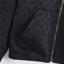 Load image into Gallery viewer, Louis Vuitton 25FW new monogram full print checkerboard lapel double-sided jacket -مناسب للجنسين