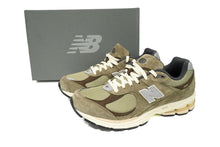 Load image into Gallery viewer, New Balance 2002R Sea Army Green Grey