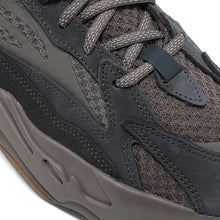 Load image into Gallery viewer, Yeezy Boost 700 V2 'Mauve'