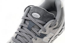 Load image into Gallery viewer, New Balance 2002R White Grey
