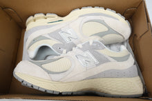Load image into Gallery viewer, New Balance 2002R &#39;Linen&#39;
