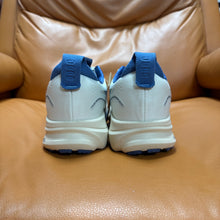 Load image into Gallery viewer, sics GEL-Kayano 32
