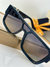 Load image into Gallery viewer, LV Sleek Square Sunglasses
