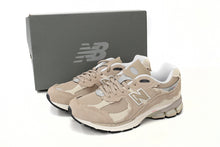 Load image into Gallery viewer, New Balance 2002R Shallow Khaki
