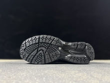 Load image into Gallery viewer, NEW BALANCE 1906
