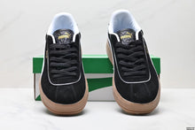 Load image into Gallery viewer, PUMA Club Klassika Suede
