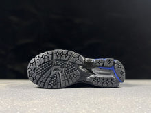 Load image into Gallery viewer, NEW BALANCE 1906
