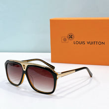 Load image into Gallery viewer, LOUIS VUITTON  Sunglasses
