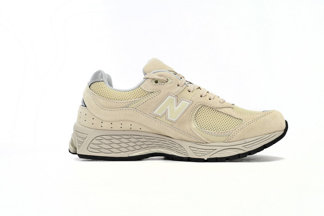 New Balance 2002R Beig