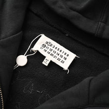 Load image into Gallery viewer, MAISON MARGIELA MM6 unfinished embroidered printed hooded sweatshirt jacket - مناسب للجنسين
