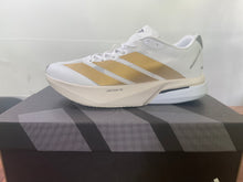 Load image into Gallery viewer, Boston 13
