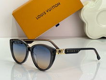 Load image into Gallery viewer, LOUIS VUITTON  Sunglasses
