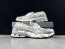 Load image into Gallery viewer, NEW BALANCE 1906
