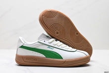 Load image into Gallery viewer, PUMA Club Klassika Suede
