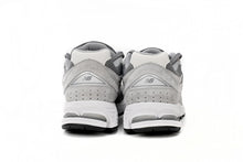 Load image into Gallery viewer, New Balance 2002R White Grey
