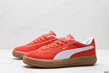 Load image into Gallery viewer, PUMA Club Klassika Suede

