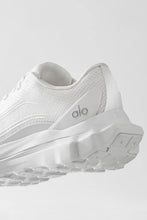 Load image into Gallery viewer, alo runner
