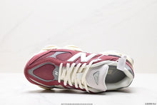 Load image into Gallery viewer, NEW BALANCE 9060
