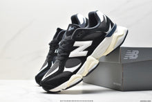 Load image into Gallery viewer, NEW BALANCE 9060
