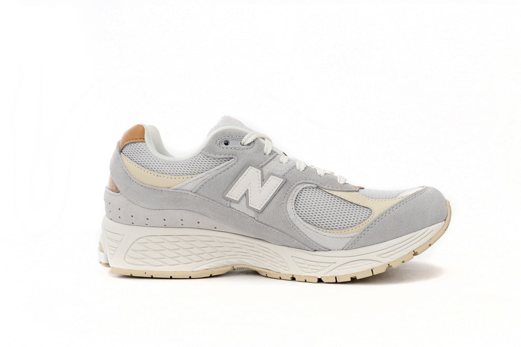 New Balance 2002R White Grey