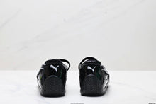 Load image into Gallery viewer, Puma speedcat
