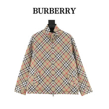 Load image into Gallery viewer, Burberry New Plaid Warhorse Double-Faced Jacket
