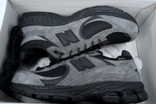 Load image into Gallery viewer, New Balance M2002RXZ JJJJound x 2002R GORE-TEX &#39;Charcoal&#39;
