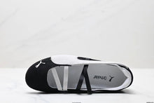 Load image into Gallery viewer, Puma speedcat
