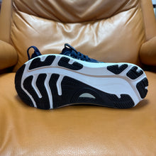 Load image into Gallery viewer, sics GEL-Kayano 32
