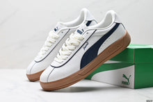 Load image into Gallery viewer, PUMA Club Klassika Suede
