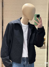 Load image into Gallery viewer, Louis Vuitton 25FW new monogram full print checkerboard lapel double-sided jacket -مناسب للجنسين
