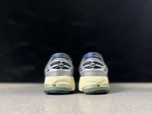 Load image into Gallery viewer, NEW BALANCE 1906 (Copy)
