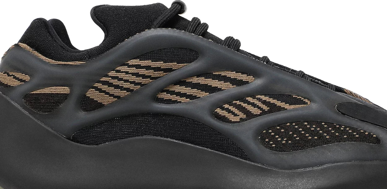 Yeezy 700 V3 'Clay Brown' – khatwaah