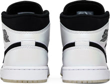 Load image into Gallery viewer, Air Jordan 1 Mid SE &#39;Diamond&#39;
